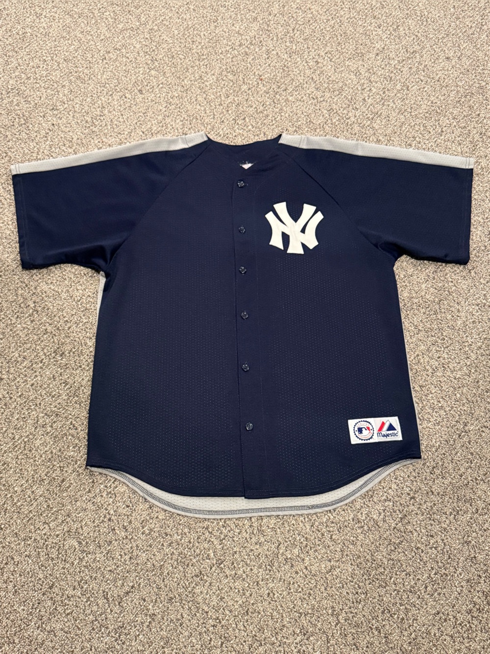 Men’s Majestic New York Yankees Jersey